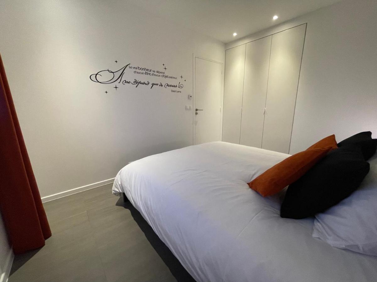 Gold Cocoon T3 74M2 Proche Centre Ville Villejust Exterior foto