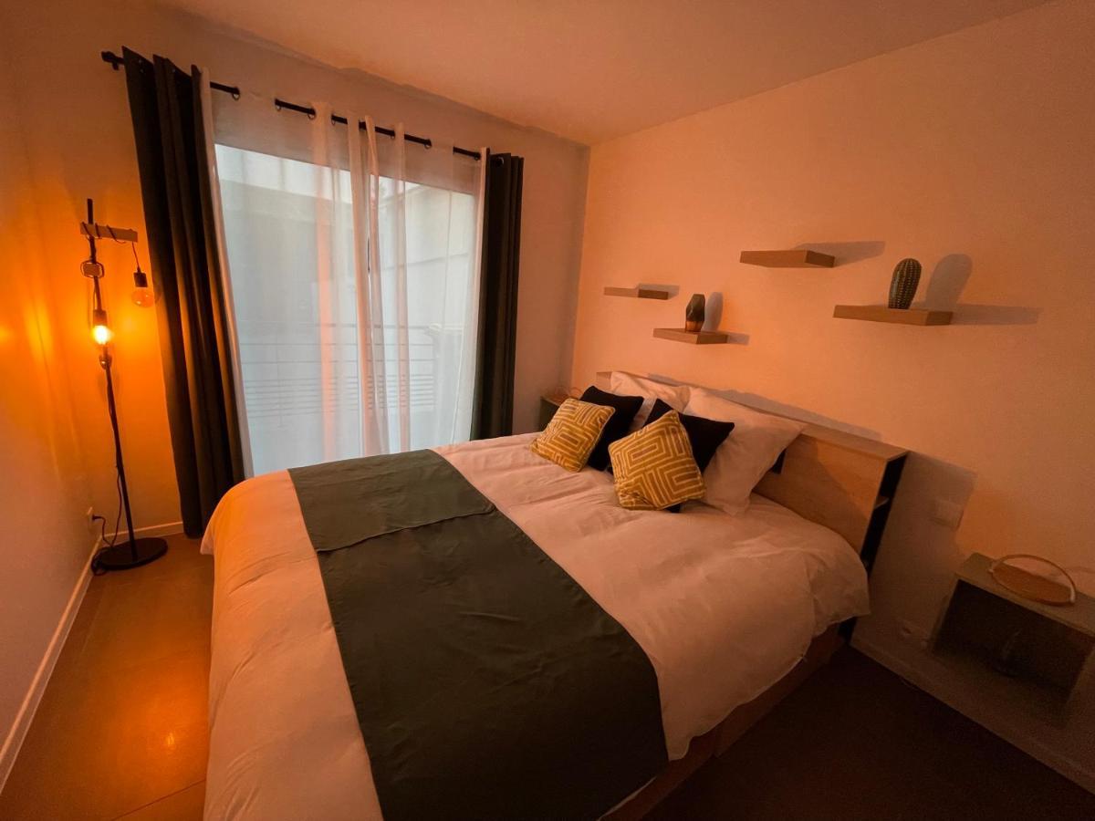 Gold Cocoon T3 74M2 Proche Centre Ville Villejust Exterior foto